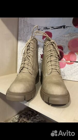 Ботинки бежевые женские 42 размер