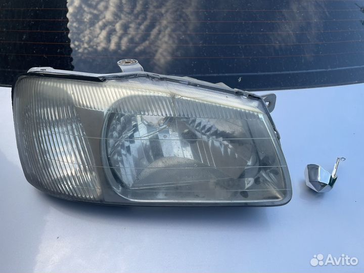 Фара лева, Hyundai Accent