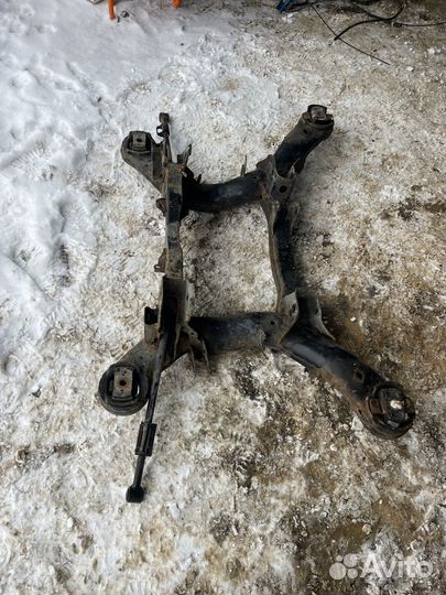 Задний подрамник mercedes w164