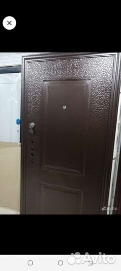 Дверь входная металлическая бу
