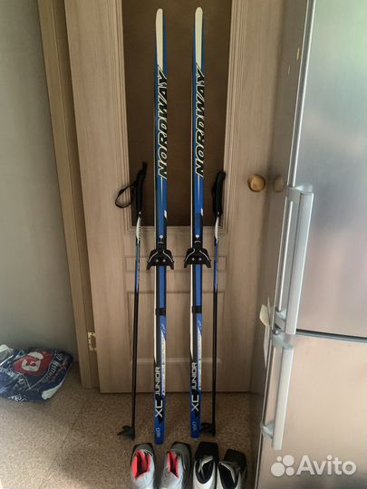 Беговые лыжи