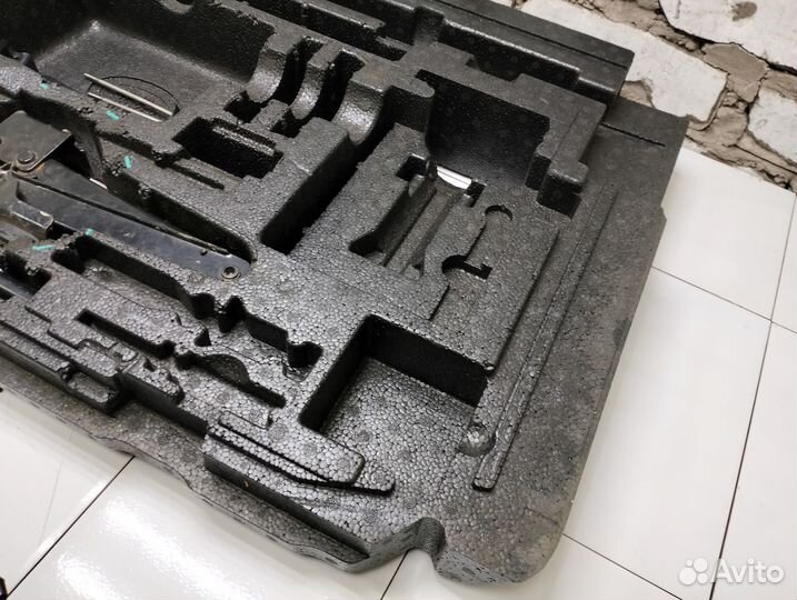 Домкрат Range Rover Sport