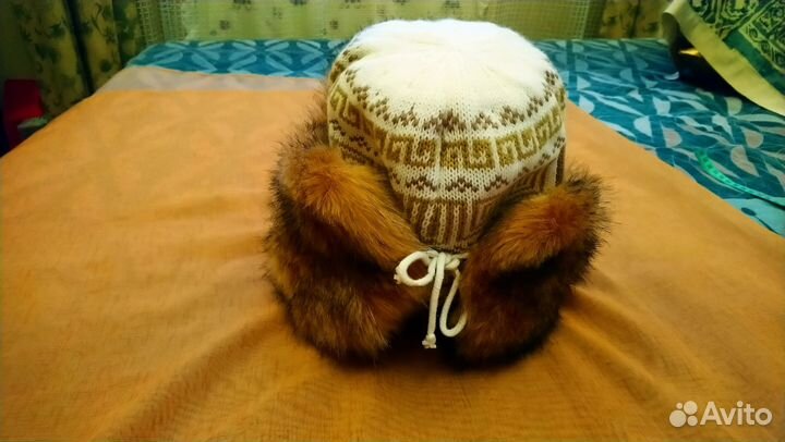 Шапка женская зимняя