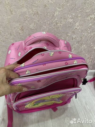 Рюкзак школьный для девочки новый