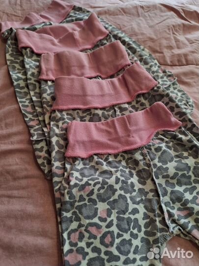 Ромпер, комплект ползунков и распашонок