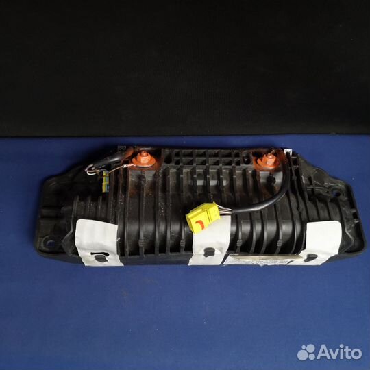 Подушка безопасности пассажира V класс 447