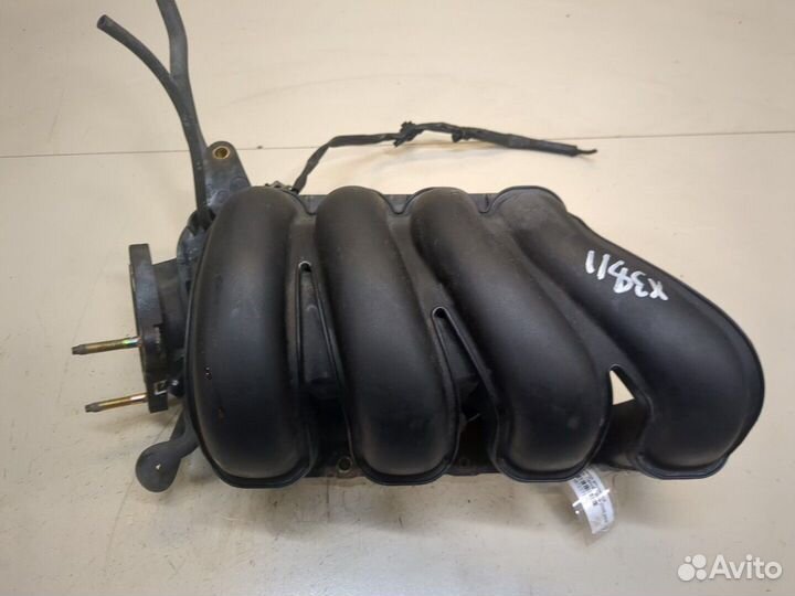 Коллектор впускной Toyota Celica, 2002