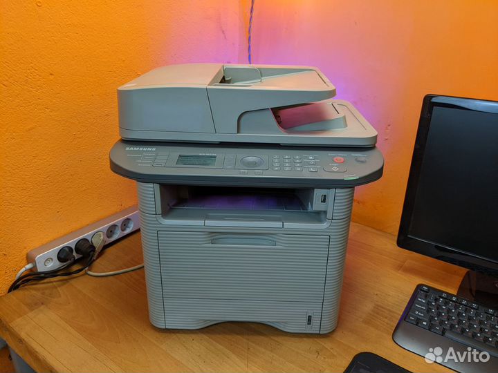 Лазерный мфу Samsung SCX-5637FR