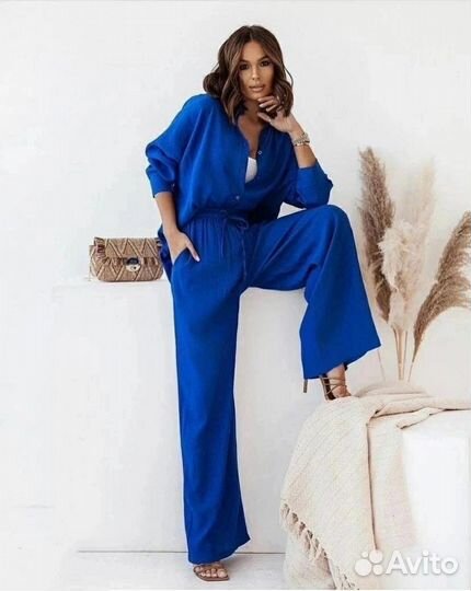 Костюм женский