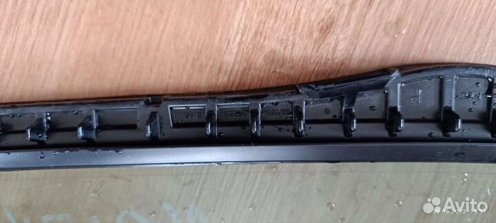 Стекло заднее правое Toyota Allion