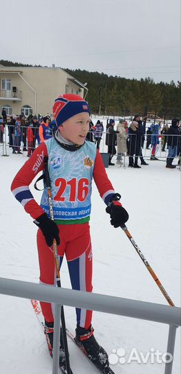 Лыжный гоночный костюм 152см