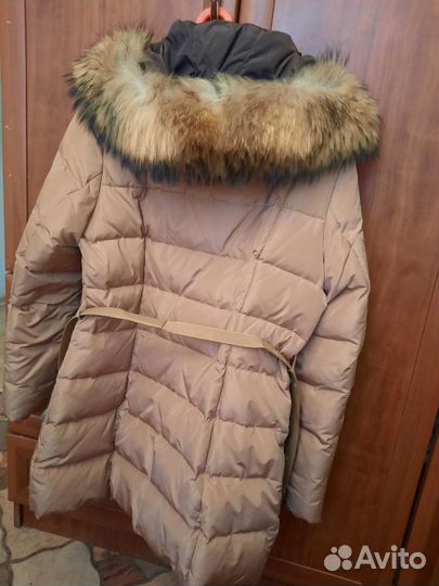 Пуховик женский