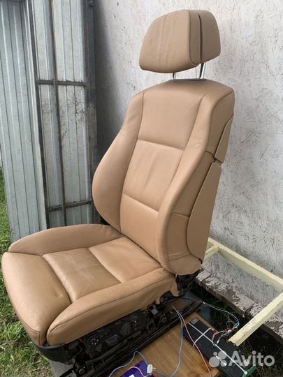 Кресло водителя