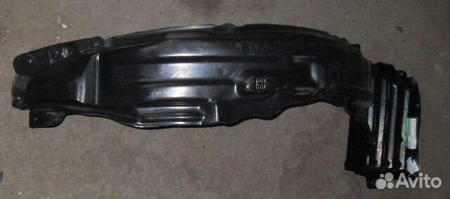 Подкрылок передний левый Mitsubishi Lancer X