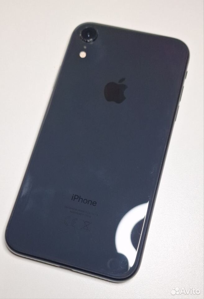 iPhone Xr, 64 ГБ