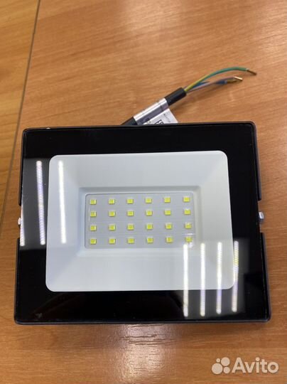 Прожектор уличный