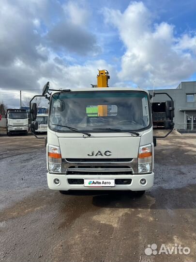 Бортовой грузовик JAC N90 с КМУ XCMG, 2023