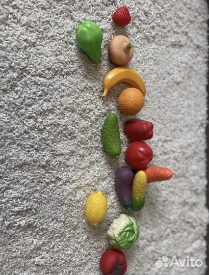 Игрушки для развития: овощи, фрукты