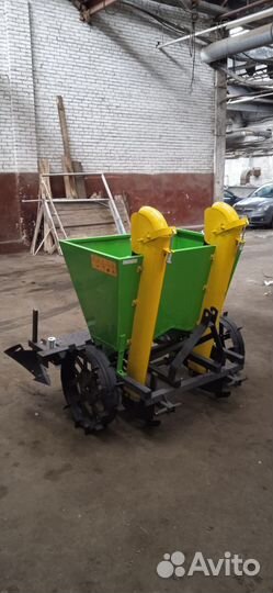 Картофелесажалка двухрядная