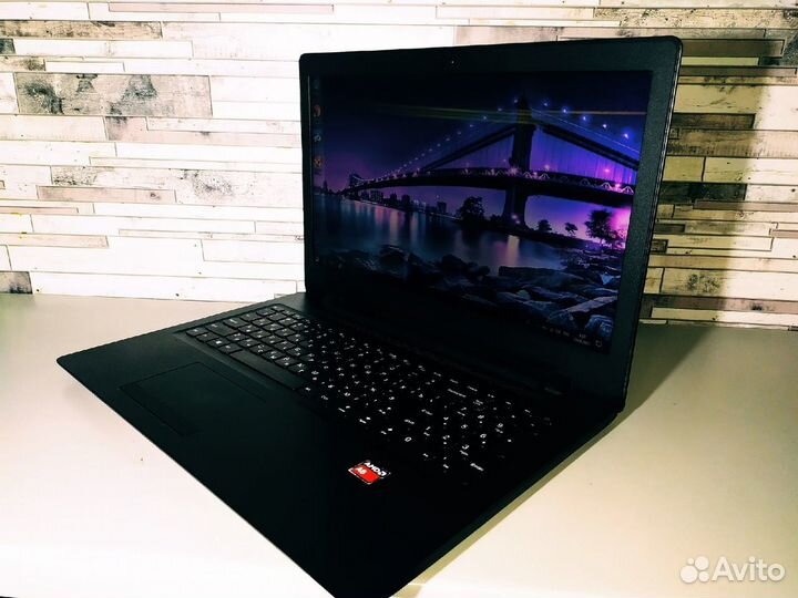 Lenovo Ideapad 110-15ACL - A6-7 поколения\ 4 Озу \