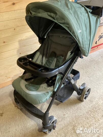 Коляска прогулочная