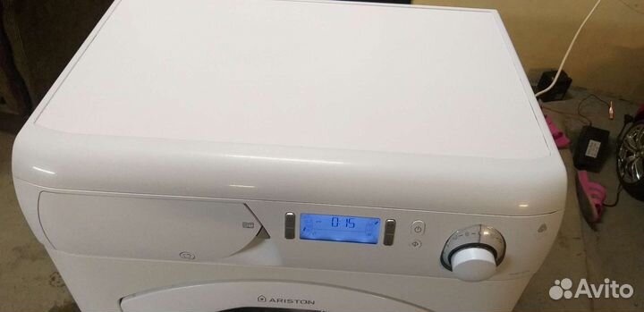 Стиральная машина Ariston Италия