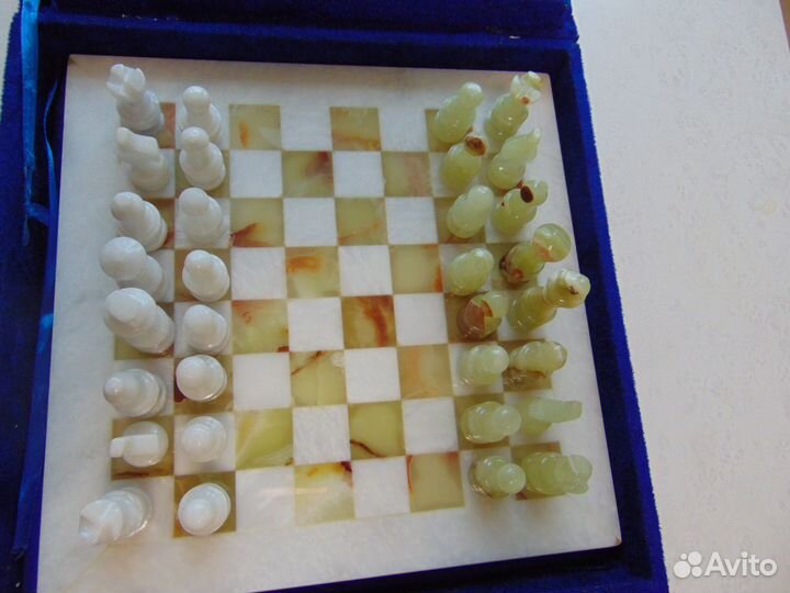Нефритовые шахматы