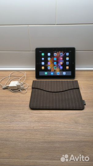 Планшет apple iPad 4