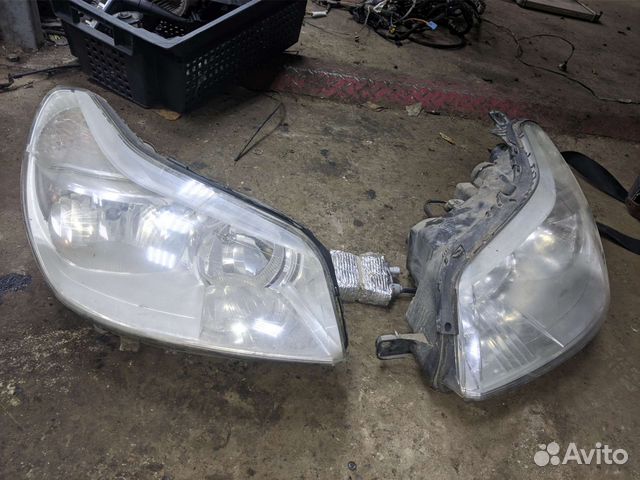 Фара передняя Citroen C5