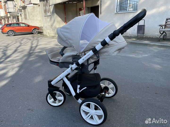 Коляска 2 в 1 adamex