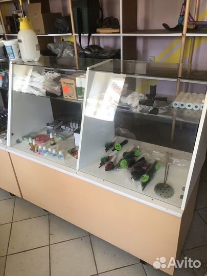 Витрины б/у