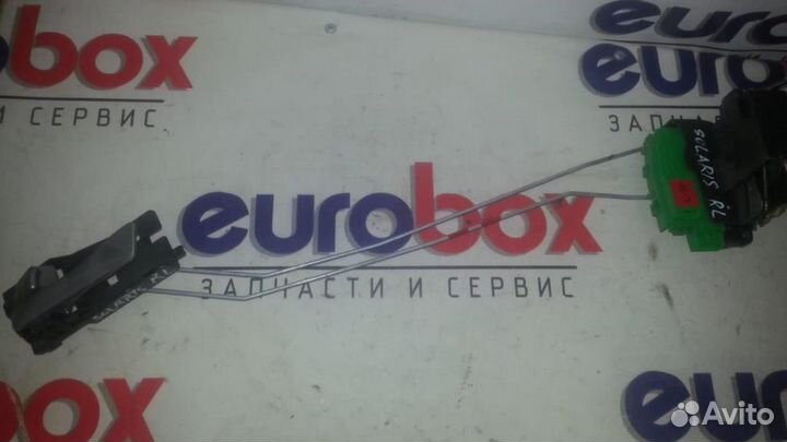 Замок двери задней левой Hyundai Solaris 2010