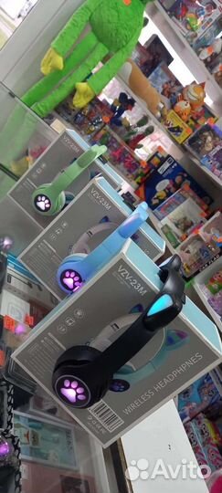 Светящиеся беспроводные наушники