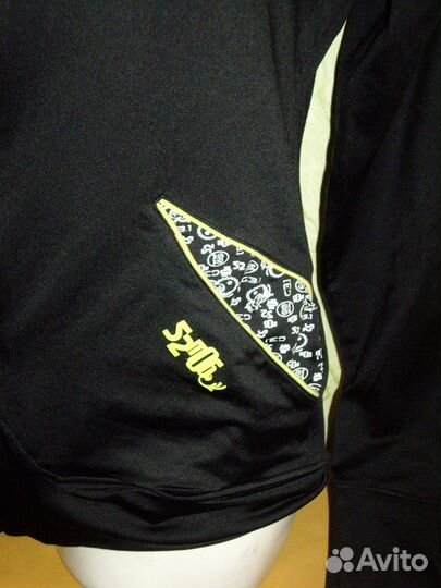 Кофта спортивная женская