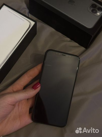 iPhone 11 Pro, 256 ГБ