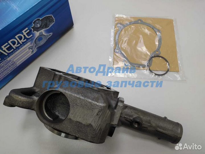 Насос водяной помпа Mercedes Atego двигатель OM904