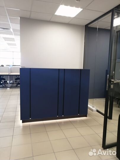 Стойка ресепшн угловая