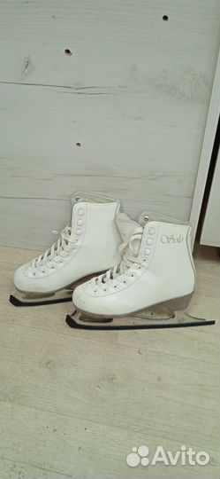Коньки фигурные 33 размер
