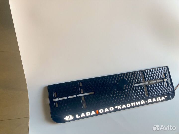 Номерные рамки с подсветкой