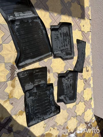 Коврики резиновые BMW e60 e39