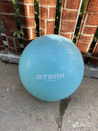 Гимнастический мяч