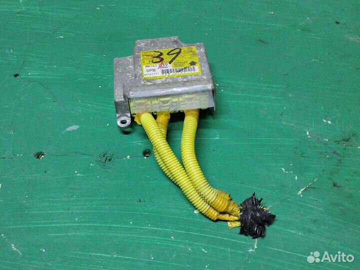 Блок управления SRS Mitsubishi Lancer Cedia CS2A