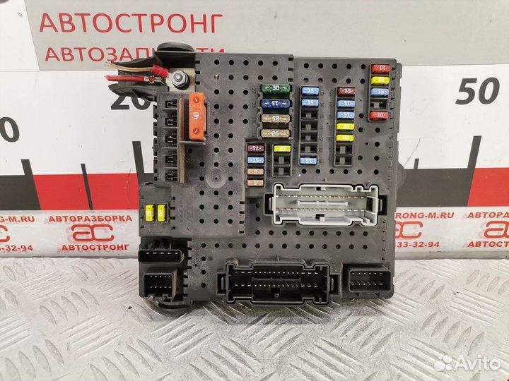 Блок предохранителей для Volvo XC90 1 30786646