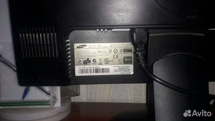 Монитор samsung