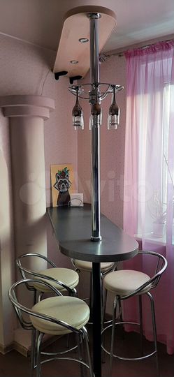 4-к. квартира, 93,6 м², 7/10 эт.