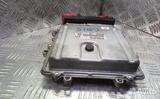 Блок управления двс volvo S80 2 (GNI05PC01)