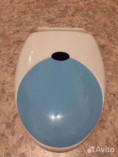 Сиденье на унитаз