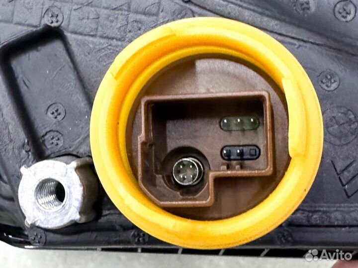 BMW M4 F82 Зеркало левое 9 Pin