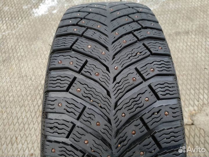 Michelin X-Ice North 4 215/60 R16 99T