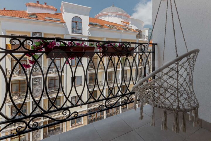 2-к. квартира, 56 м², 7/8 эт.